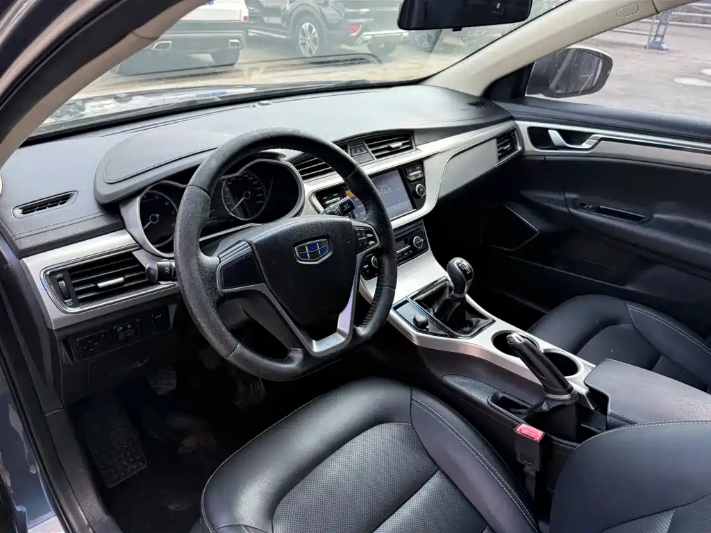 Geely Emgrand GL 1.3T Manual Elite Type, фото 13