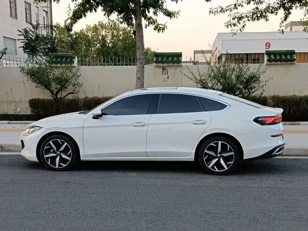 Volkswagen Lamando