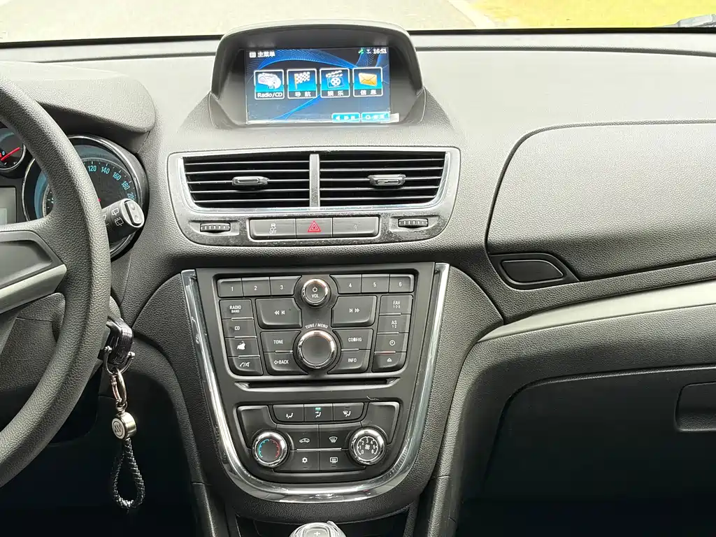 Buick Encore — миниатюра 12