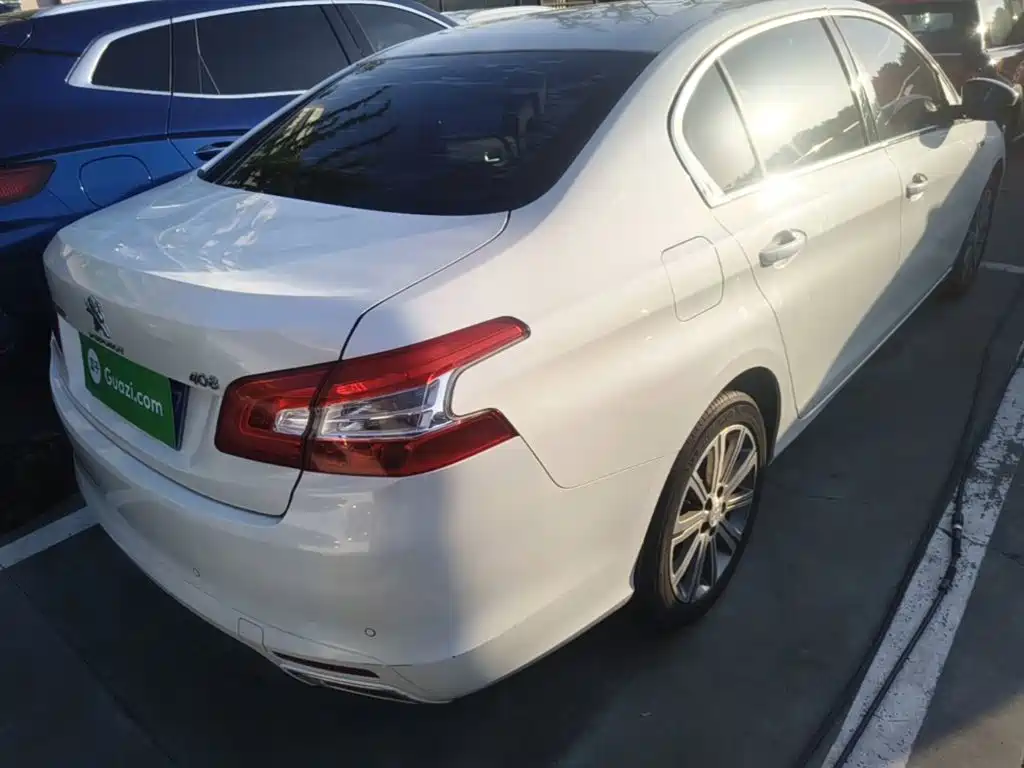 Peugeot 408 — миниатюра 7