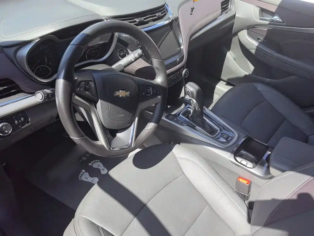 Chevrolet Malibu — миниатюра 4