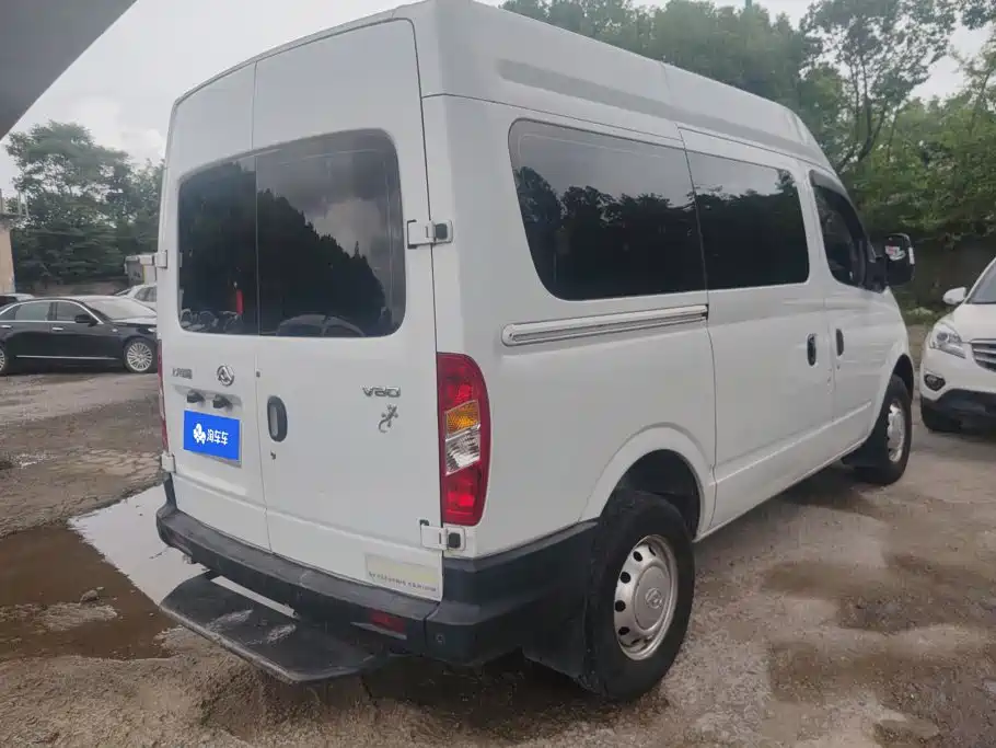MAXUS V80 — миниатюра 3