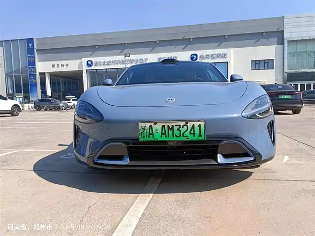 XIAOMI CAR XIAOMI SU7 2024