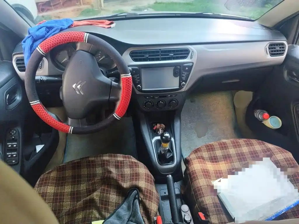 Citroen Elysee — миниатюра 10