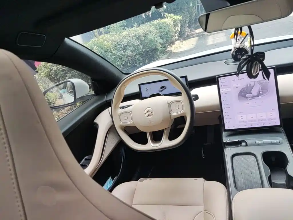 NIO ET5 — миниатюра 11