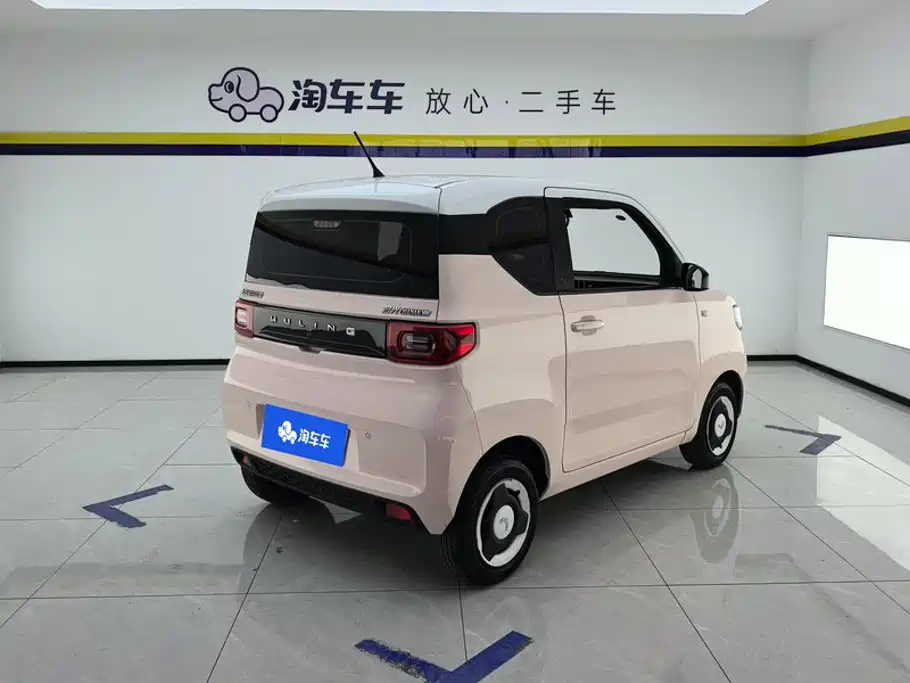 Wuling MINIEV — миниатюра 3