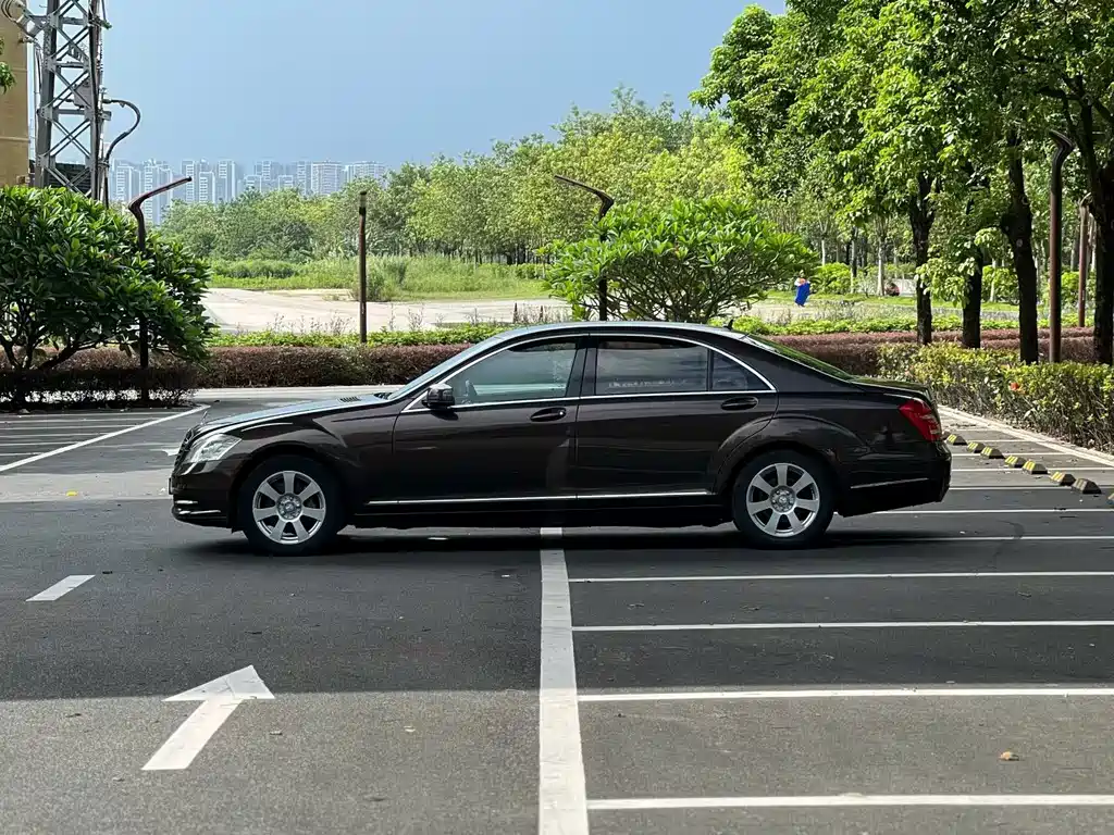 Mercedes-Benz S-Class — миниатюра 5