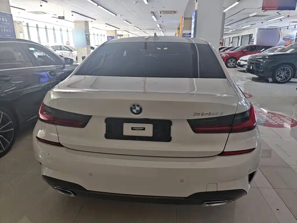 BMW 3 Series — миниатюра 6