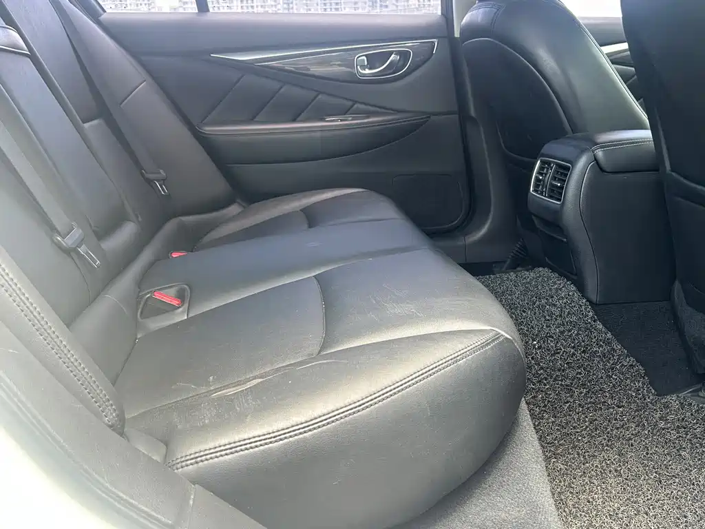 Infiniti Q50L — миниатюра 6