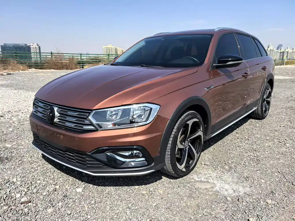 Volkswagen C-Trek 2017