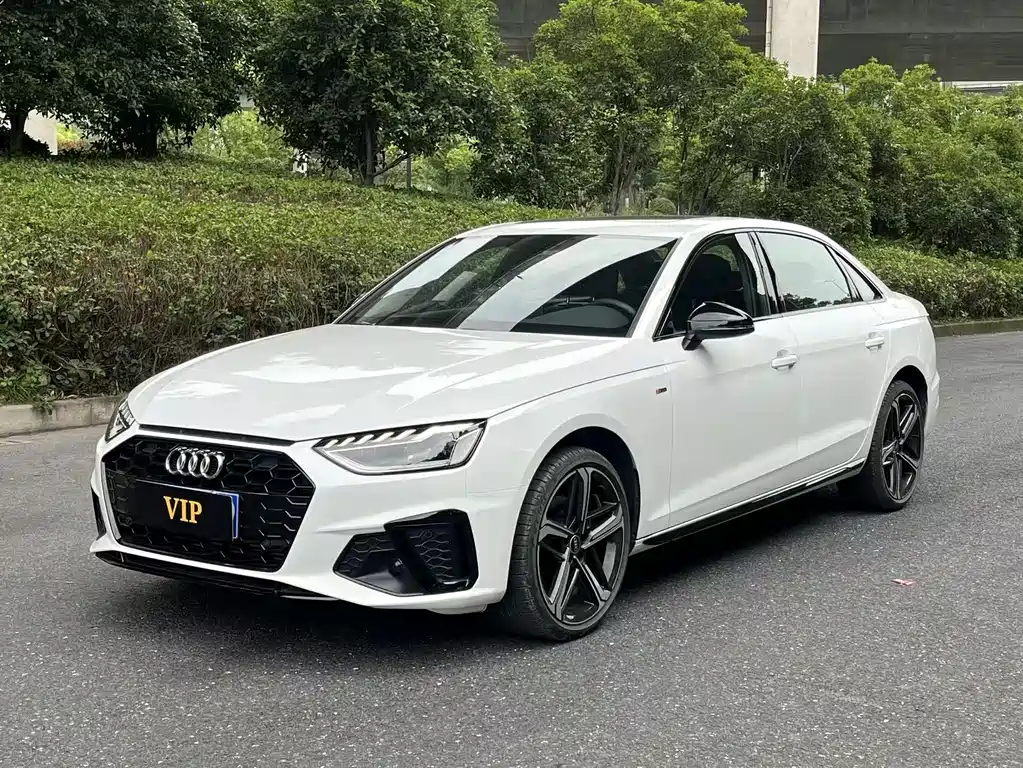 Audi A4L 2025