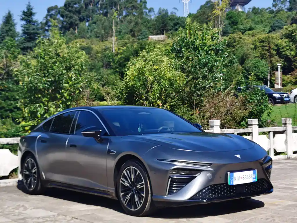 NEZHA AUTOMOBILE NEZHA S
