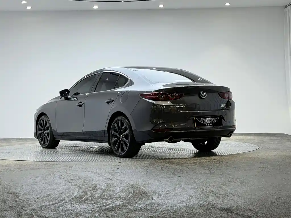 Mazda 3 Axela — миниатюра 3