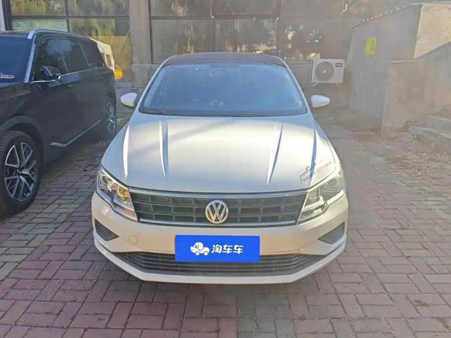 Volkswagen Jetta — миниатюра 2