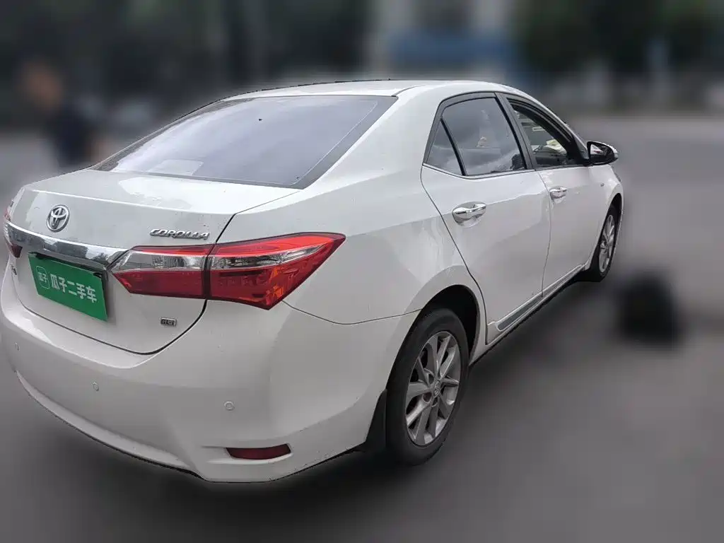 Toyota Corolla — миниатюра 4