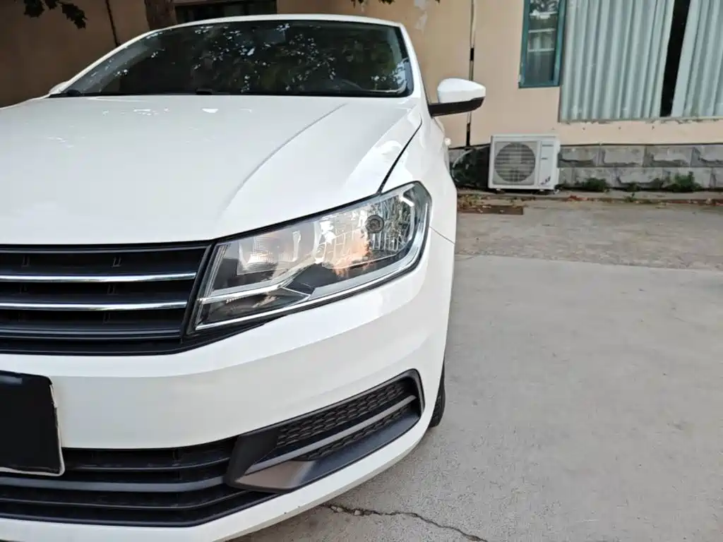 Volkswagen Santana — миниатюра 24