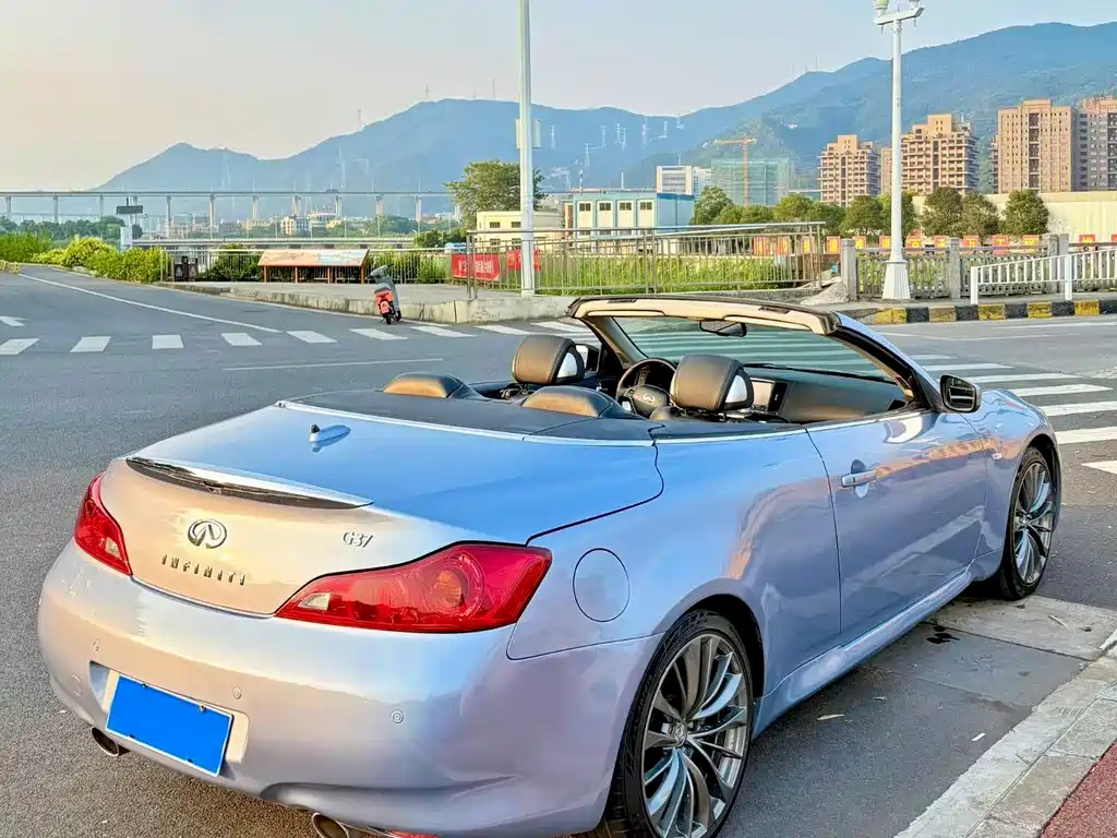 Infiniti G — миниатюра 10