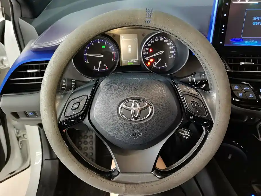Toyota C-HR — миниатюра 15