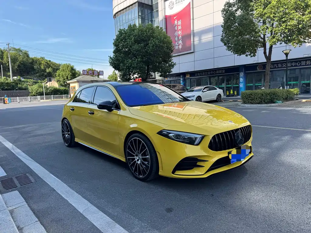 Mercedes-Benz A-Class AMG (Import) — миниатюра 3