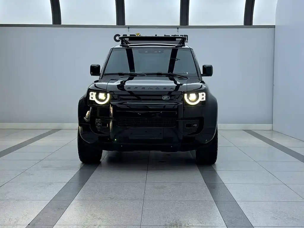 Land Rover Defender — миниатюра 12
