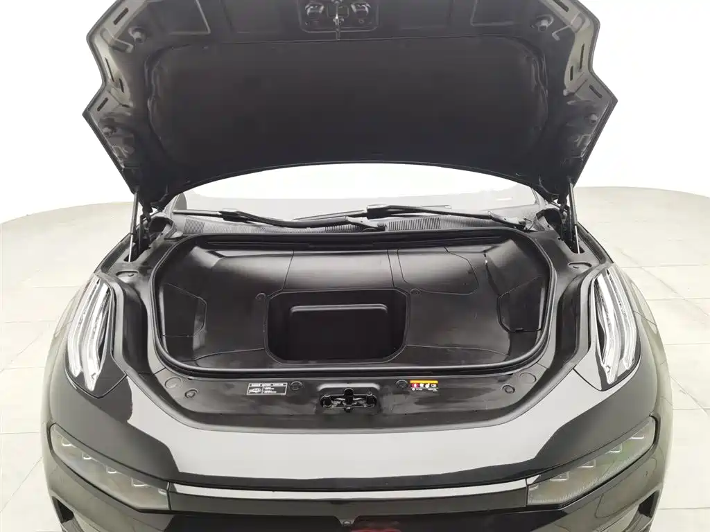 ZEEKR EXTREME KRYPTON 001