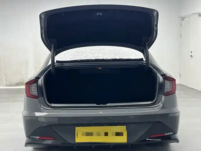 Hyundai Sonata — миниатюра 16