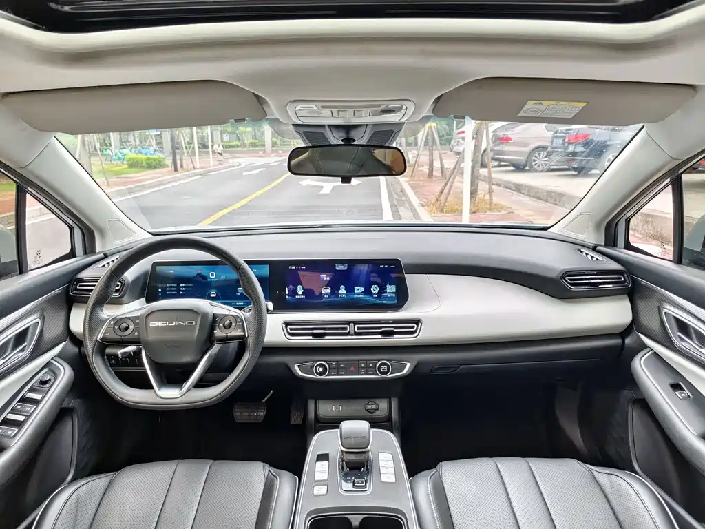 BAIC BEIJING EU5 PLUS