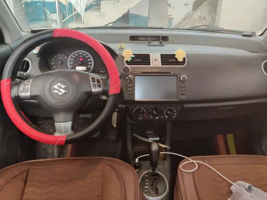 Suzuki Swift — миниатюра 12
