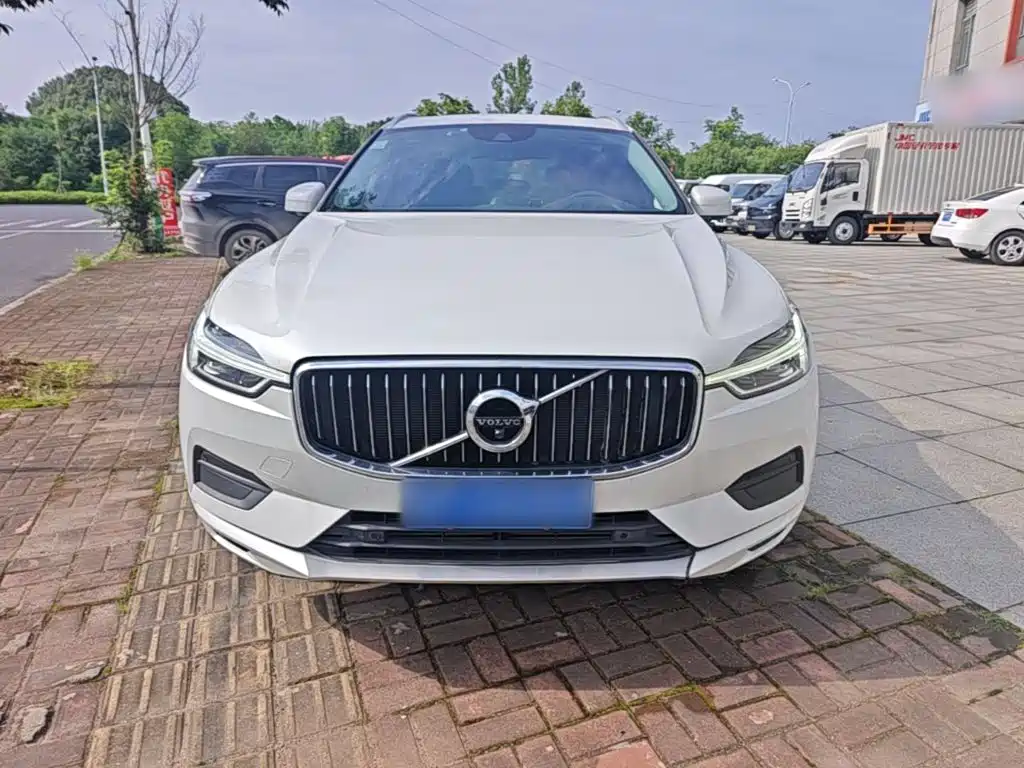 Volvo XC60 2018 T5