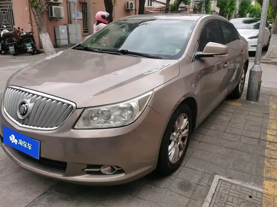 Buick LaCrosse 2013