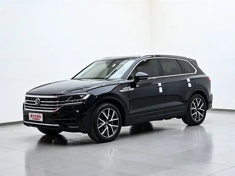 Volkswagen Touareg 2021 3.0TSI Sport