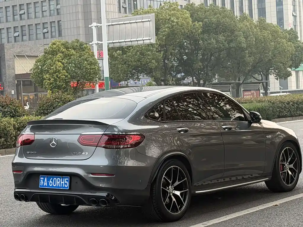 MERCEDES-BENZ GLC COUPE AMG