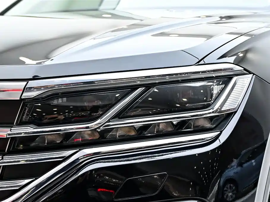 Volkswagen Touareg 2021 3.0TSI Sport