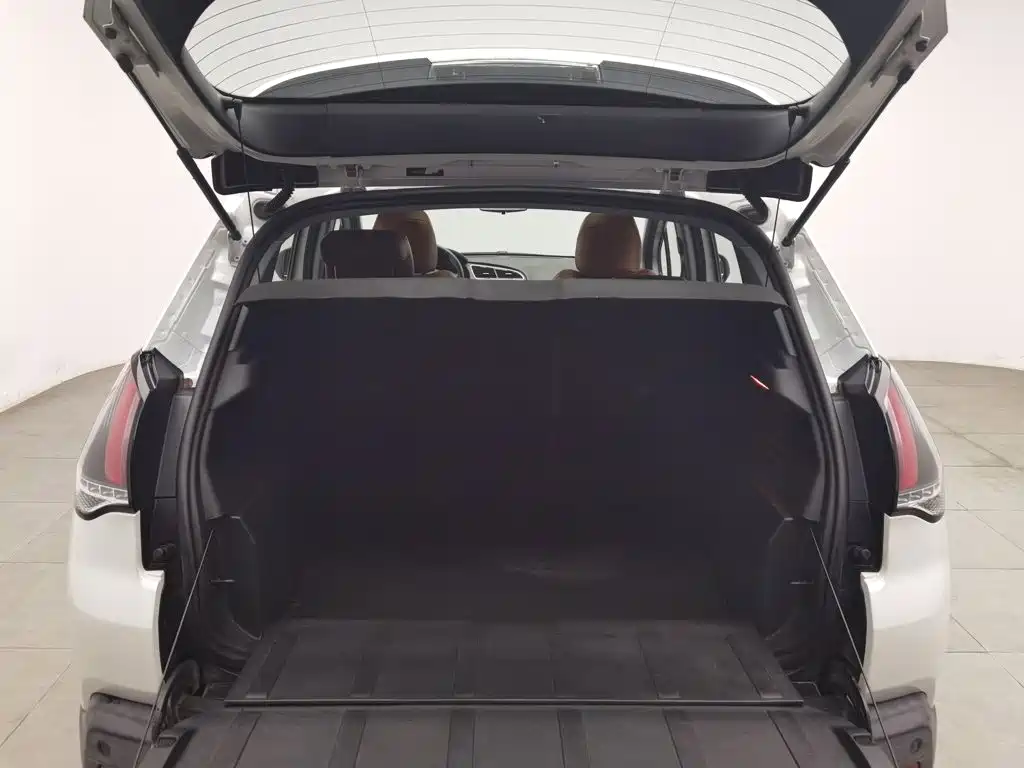 Peugeot 3008 — миниатюра 16