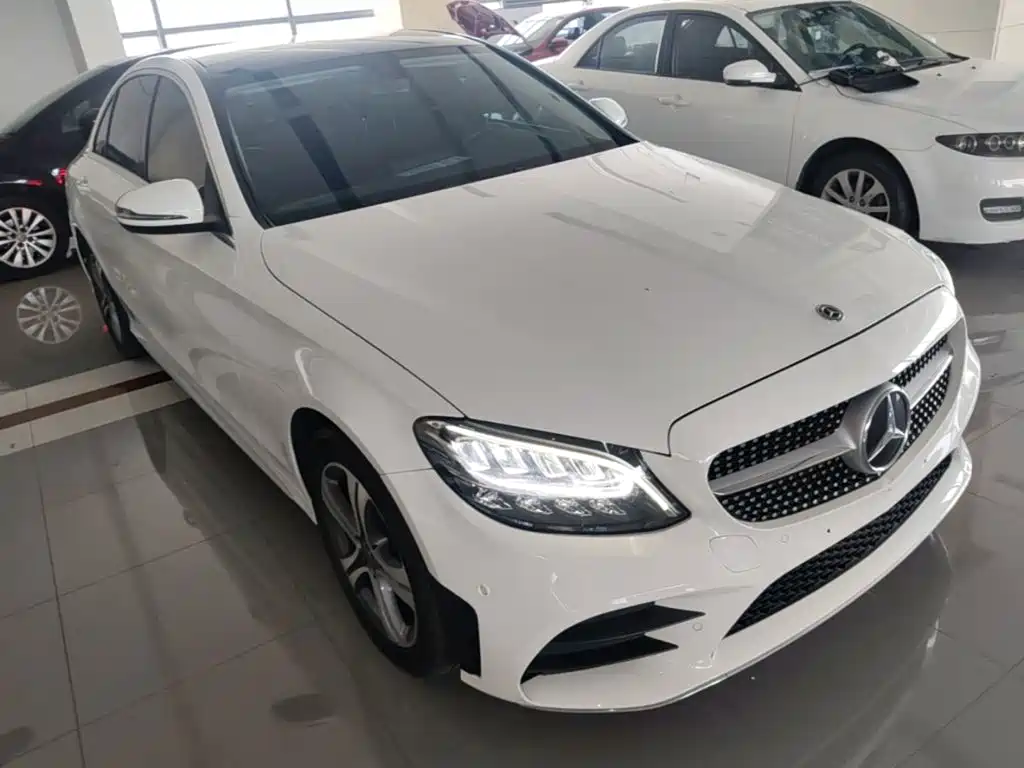 Mercedes-Benz C-Class — миниатюра 4