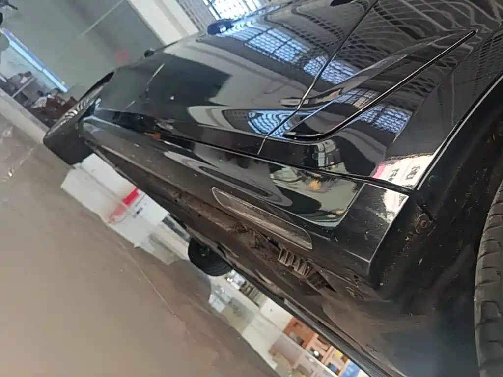 BMW 5 Series — миниатюра 21