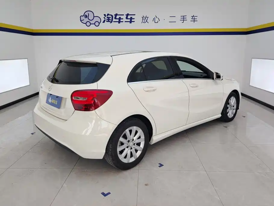 Mercedes-Benz A-Class (Import) — миниатюра 3