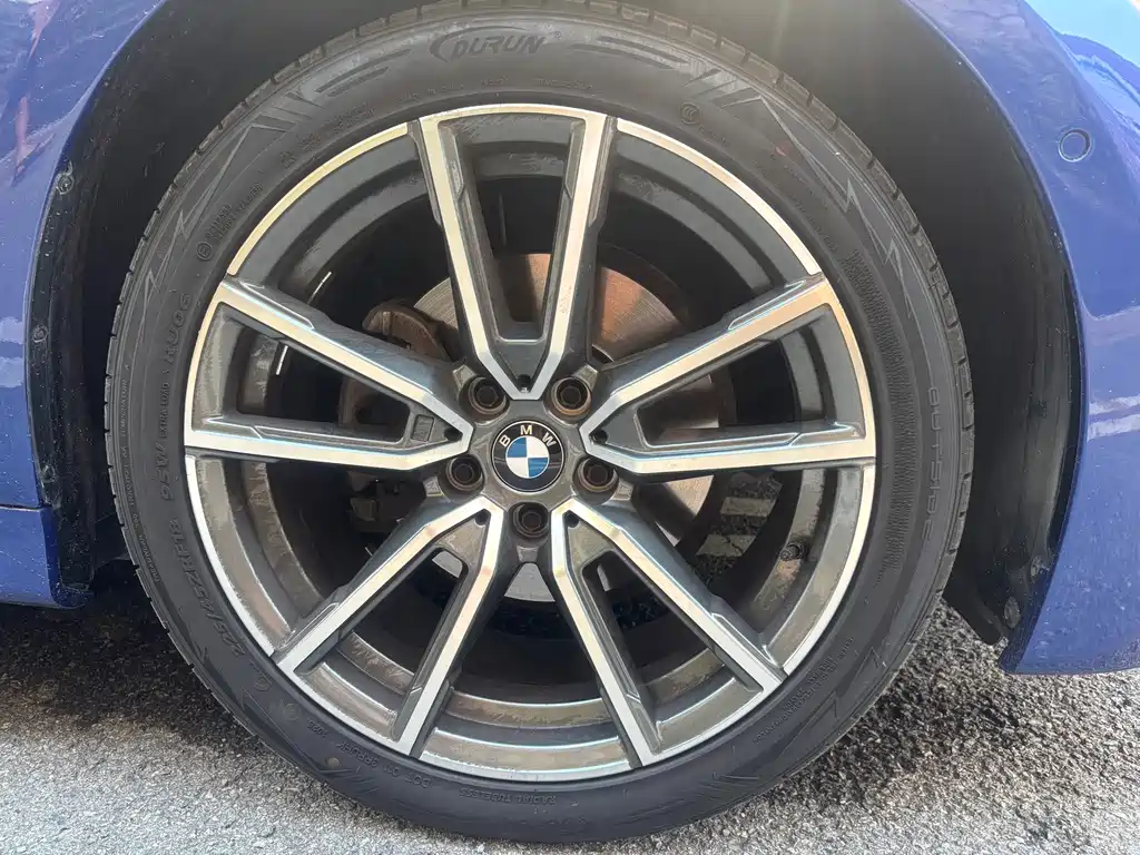 BMW 3 Series — миниатюра 6