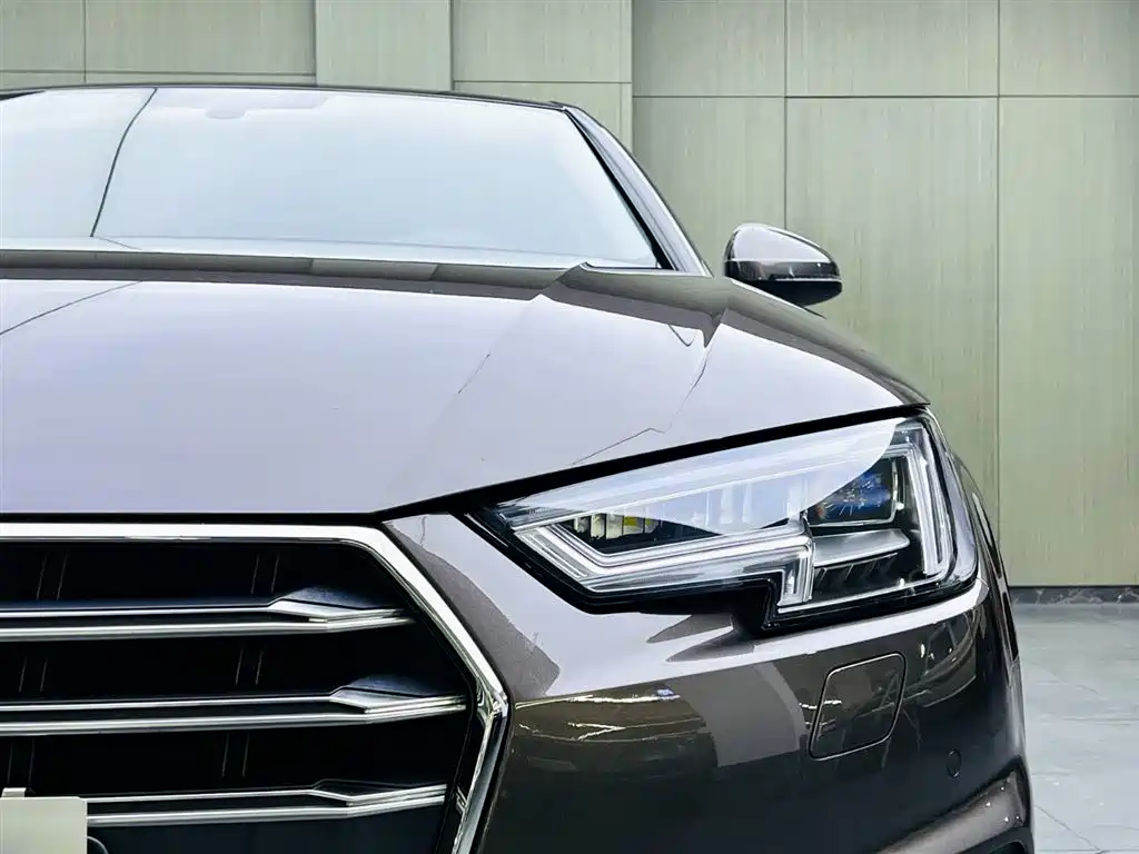 Audi A4L 2018 30 40 TFSI Fashion