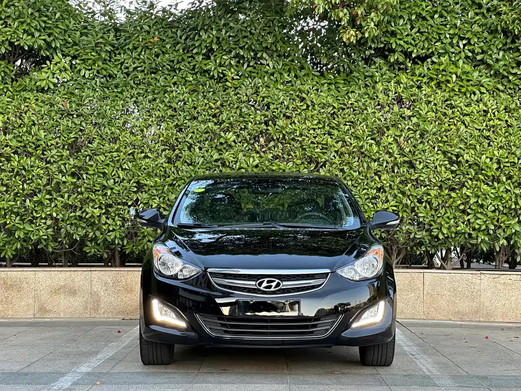 Hyundai Elantra Langdong — миниатюра 2