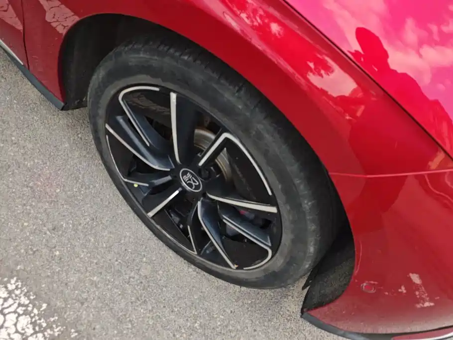 BYD Han — миниатюра 6