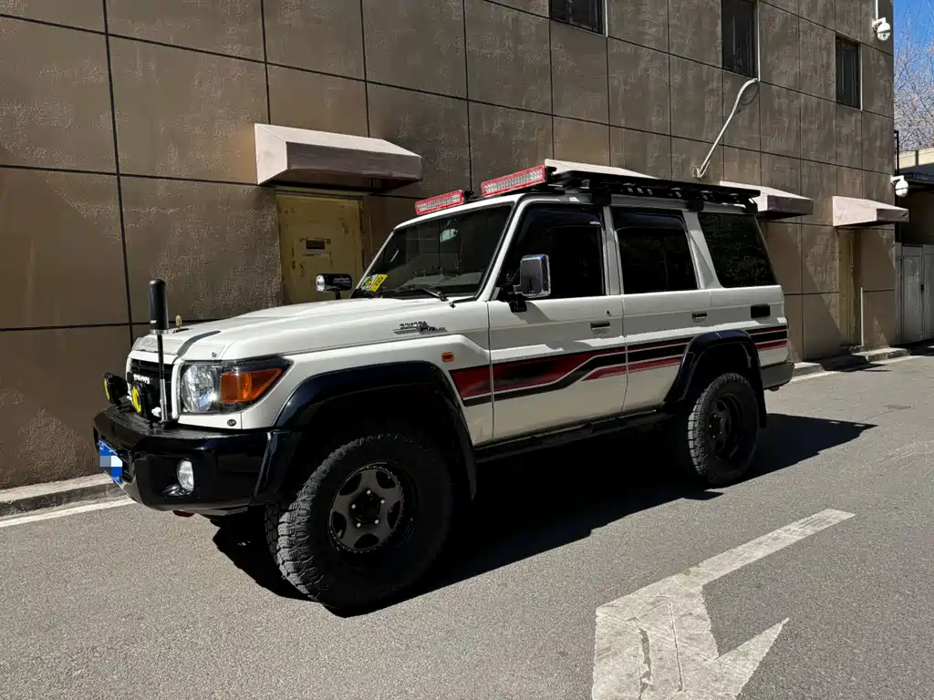 Toyota Land Cruiser 2024
