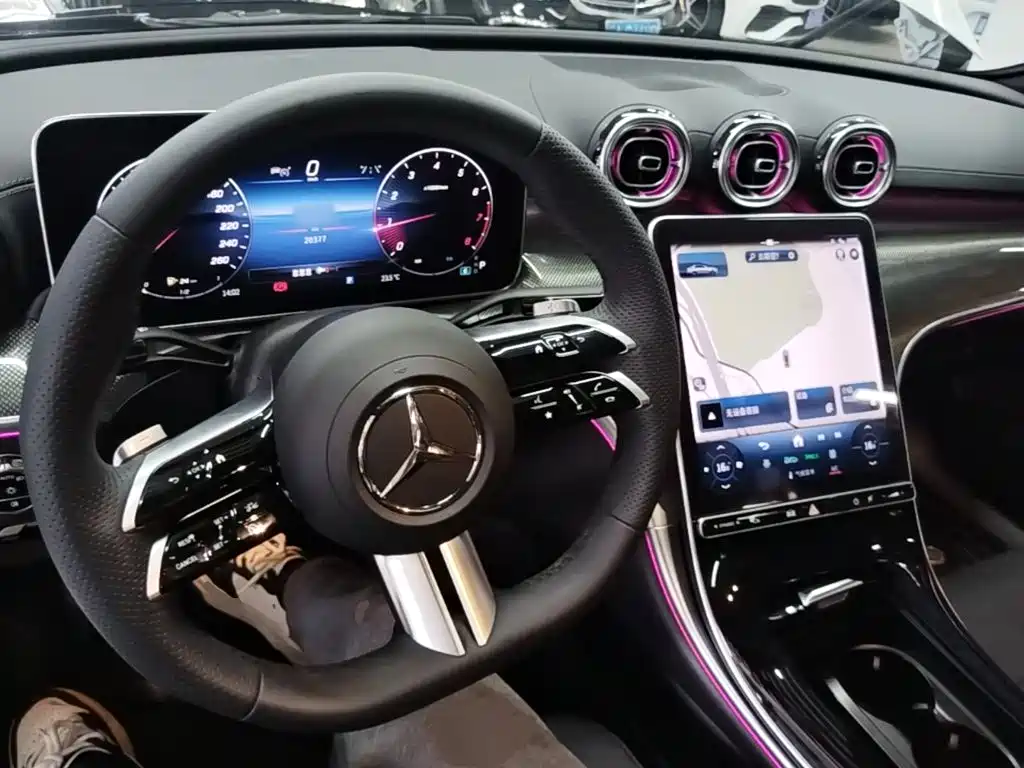 Mercedes-Benz C-Class — миниатюра 10