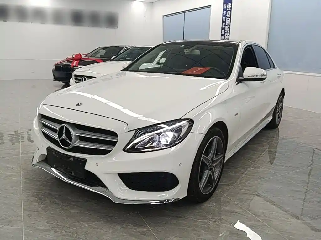 Mercedes-Benz C-Class — миниатюра 2