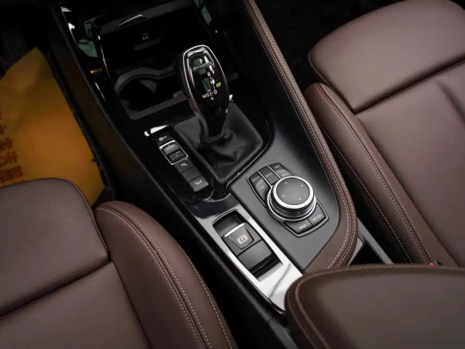 BMW X1 — миниатюра 11