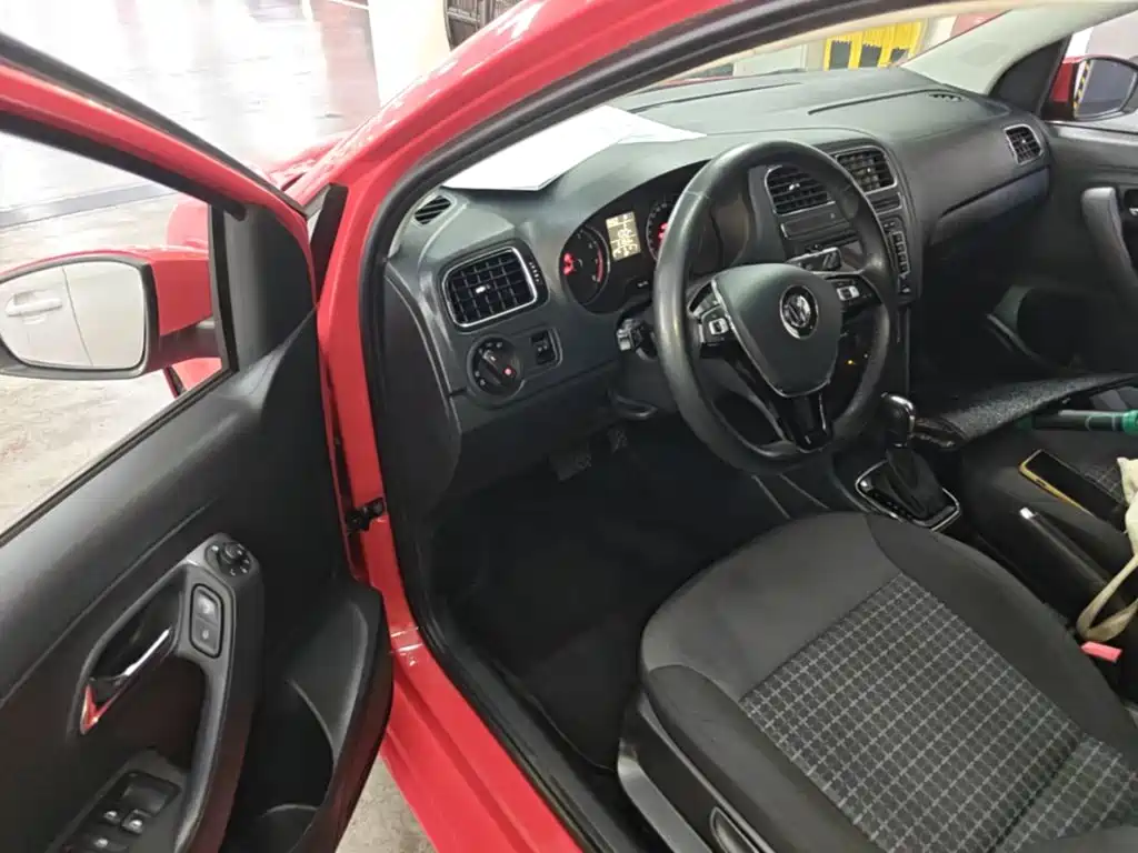 Volkswagen Polo — миниатюра 16