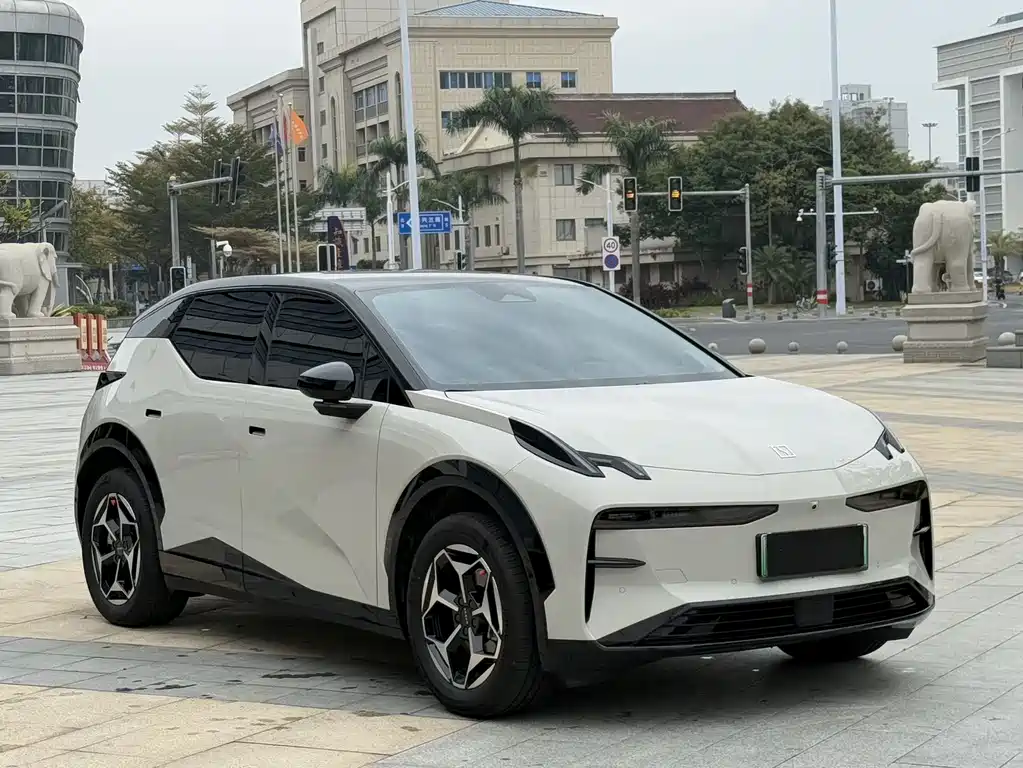 Zeekr X 2025 мест