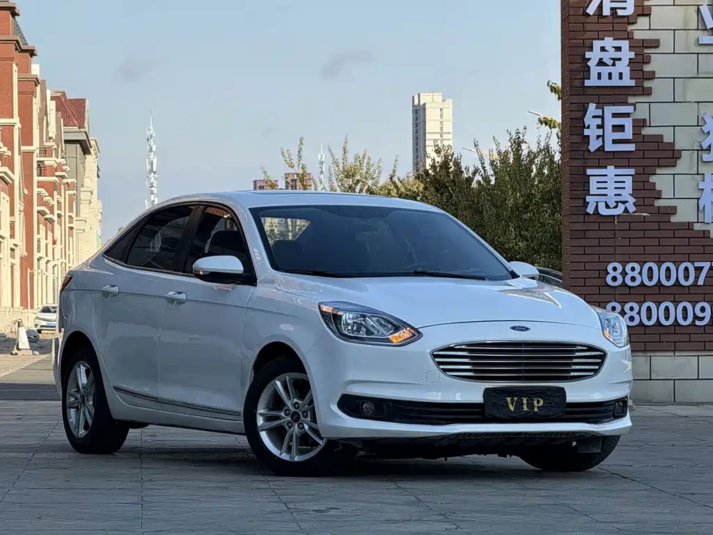 Ford Escort — миниатюра 3