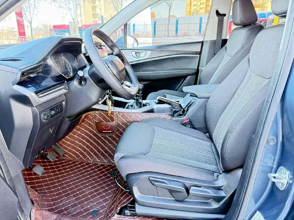 WULING WULING JIACHEN