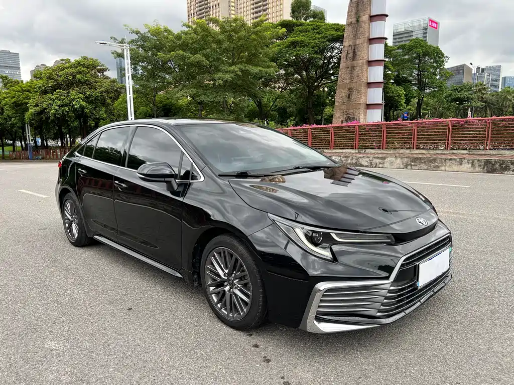 Toyota Lingshang 2021 2.0L Luxury